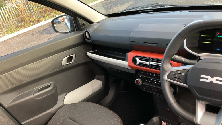 Dacia Spring 27kWh Expression 65 48kW 5dr Auto Electric Hatchback